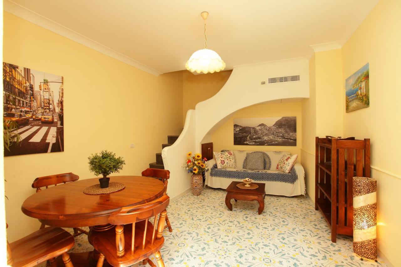 Casa Pozzillo Villa ซานตาเญลโล ภายนอก รูปภาพ